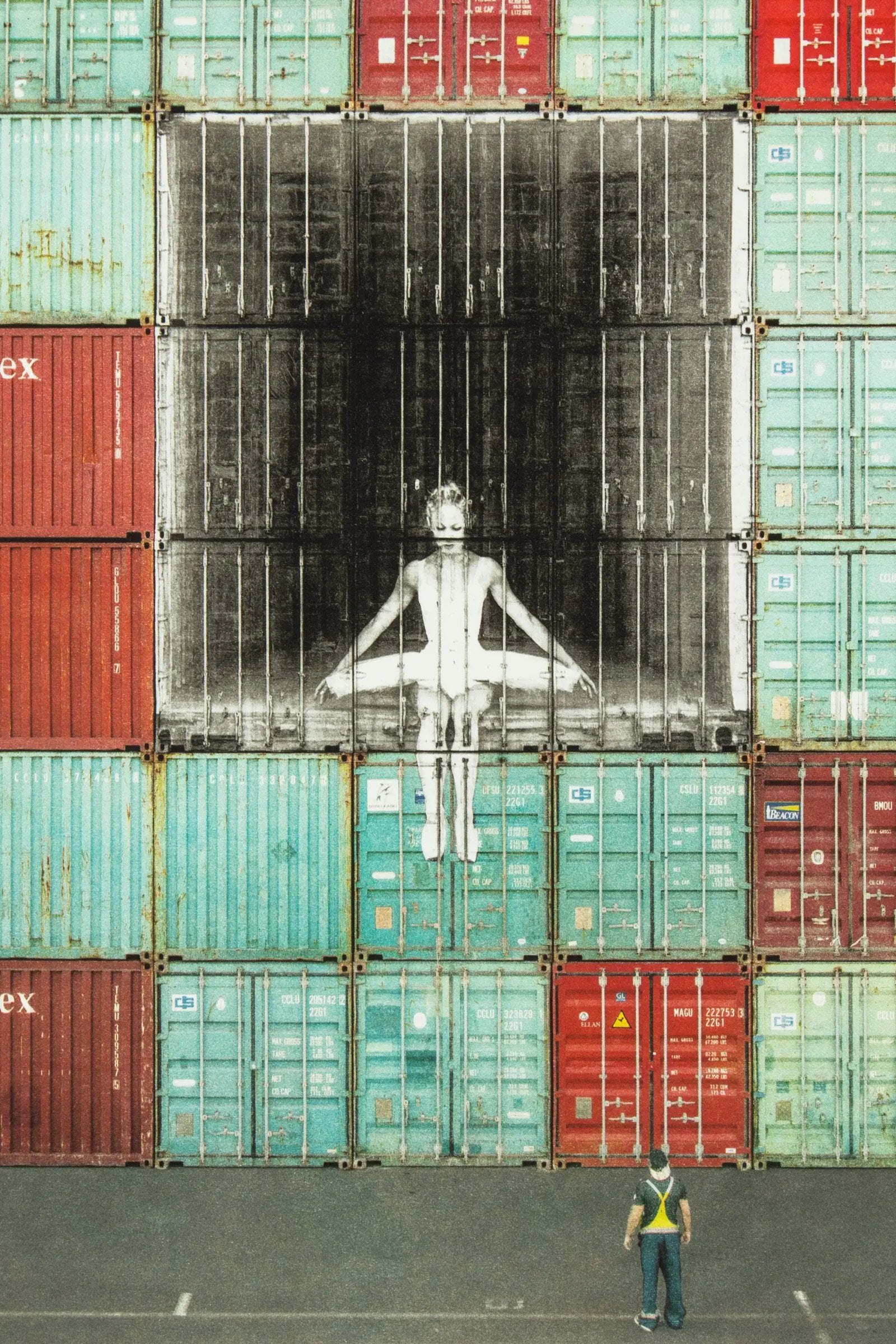 JR - In the Container Wall