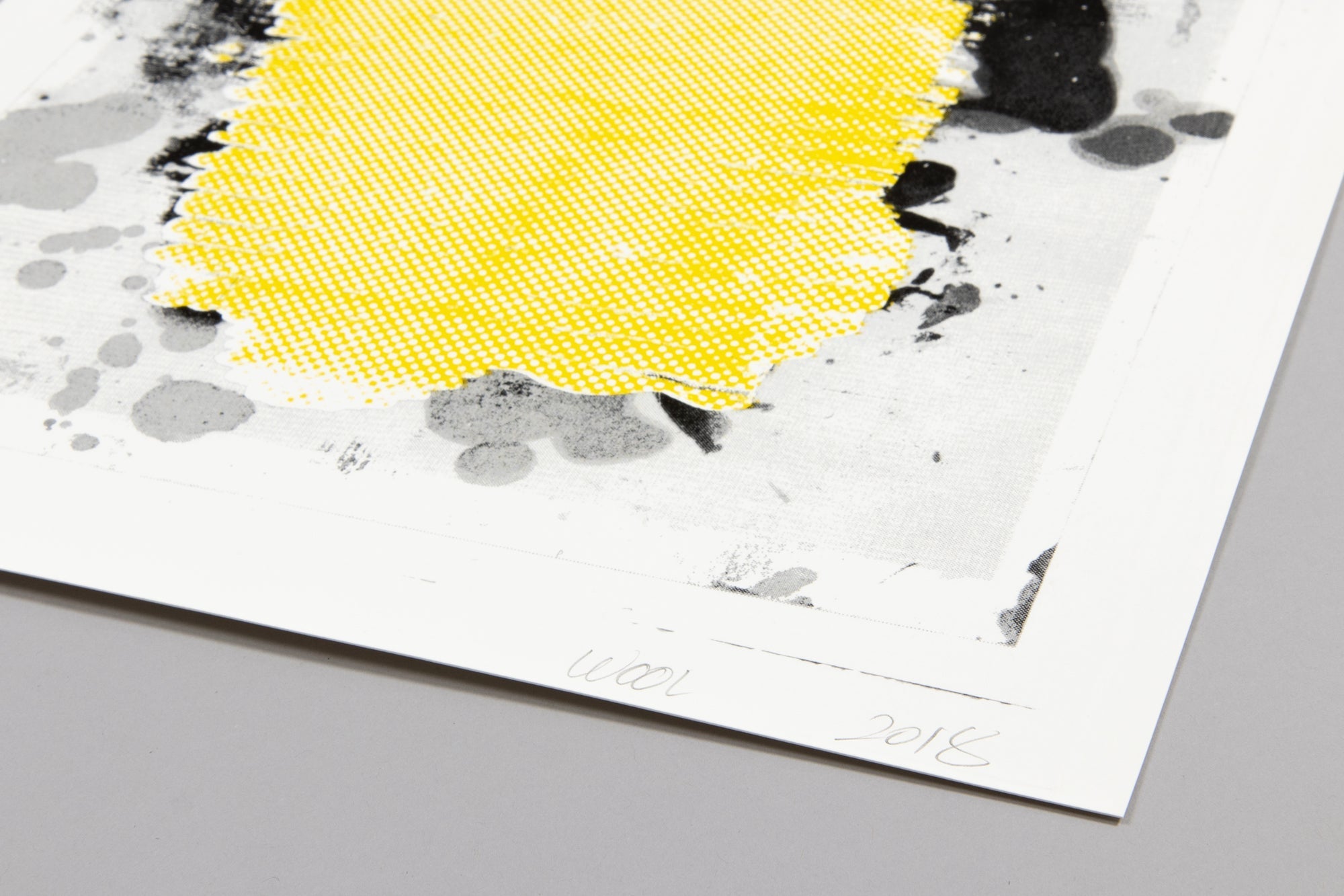 Christopher Wool - Portrait (yellow)