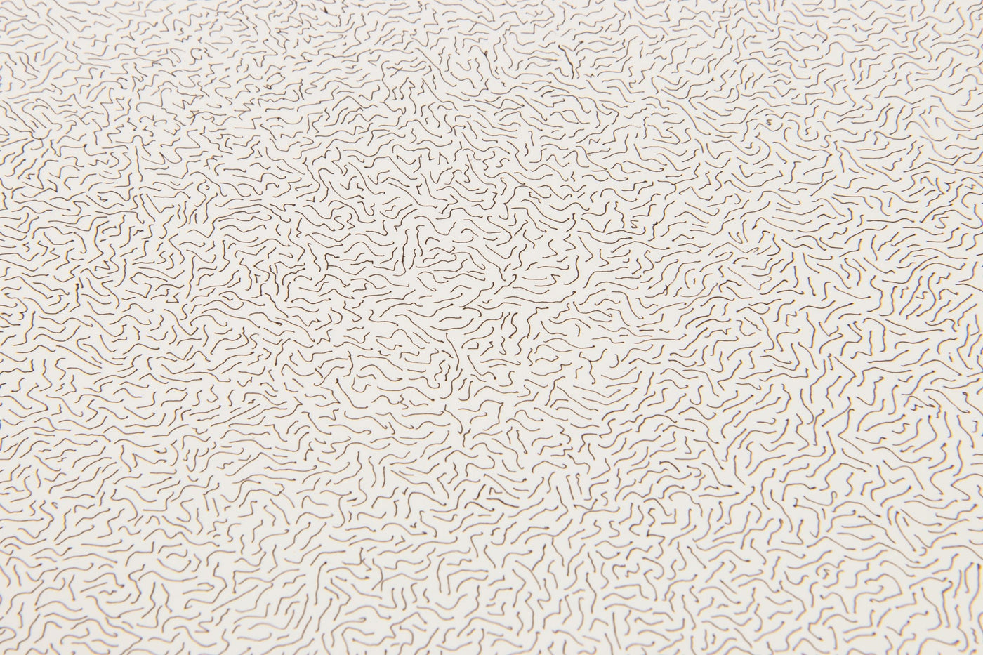 Sol LeWitt - Lines, Not Long, Not Heavy, Not Touching, Drawn at Random (Circle)