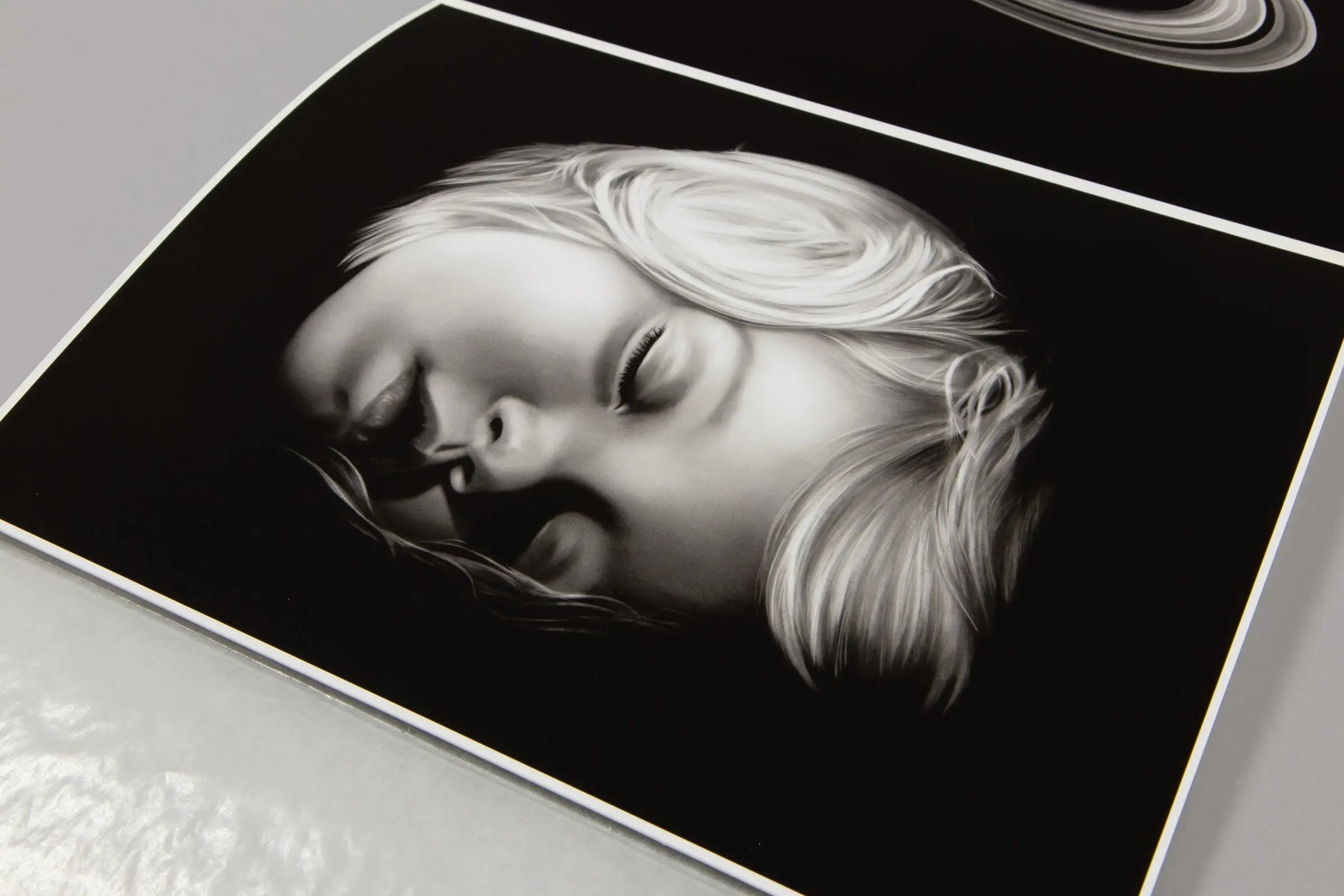 Robert Longo – Essentials