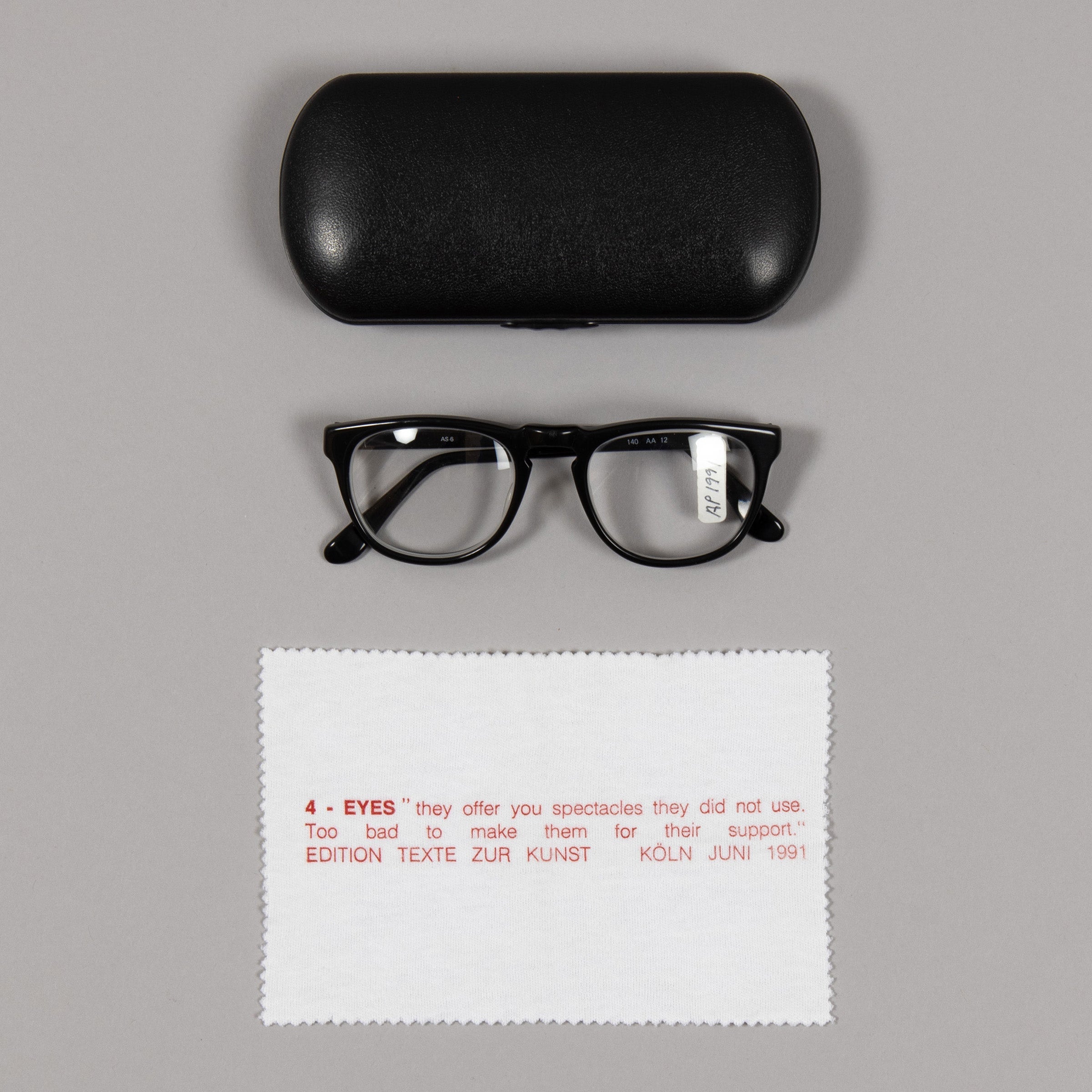 Rosemarie Trockel - 4 Eyes