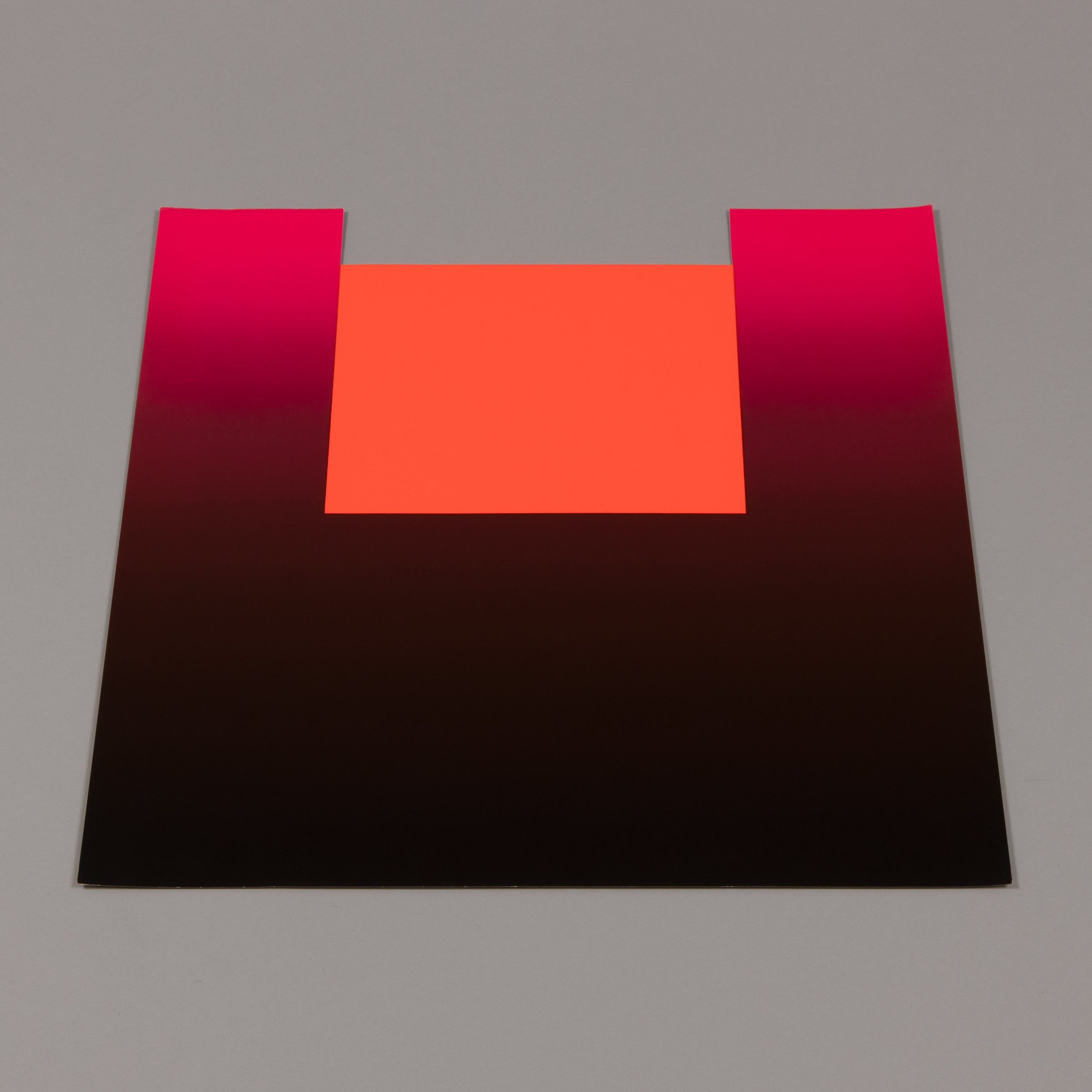 Rupprecht Geiger, Black on Different Reds