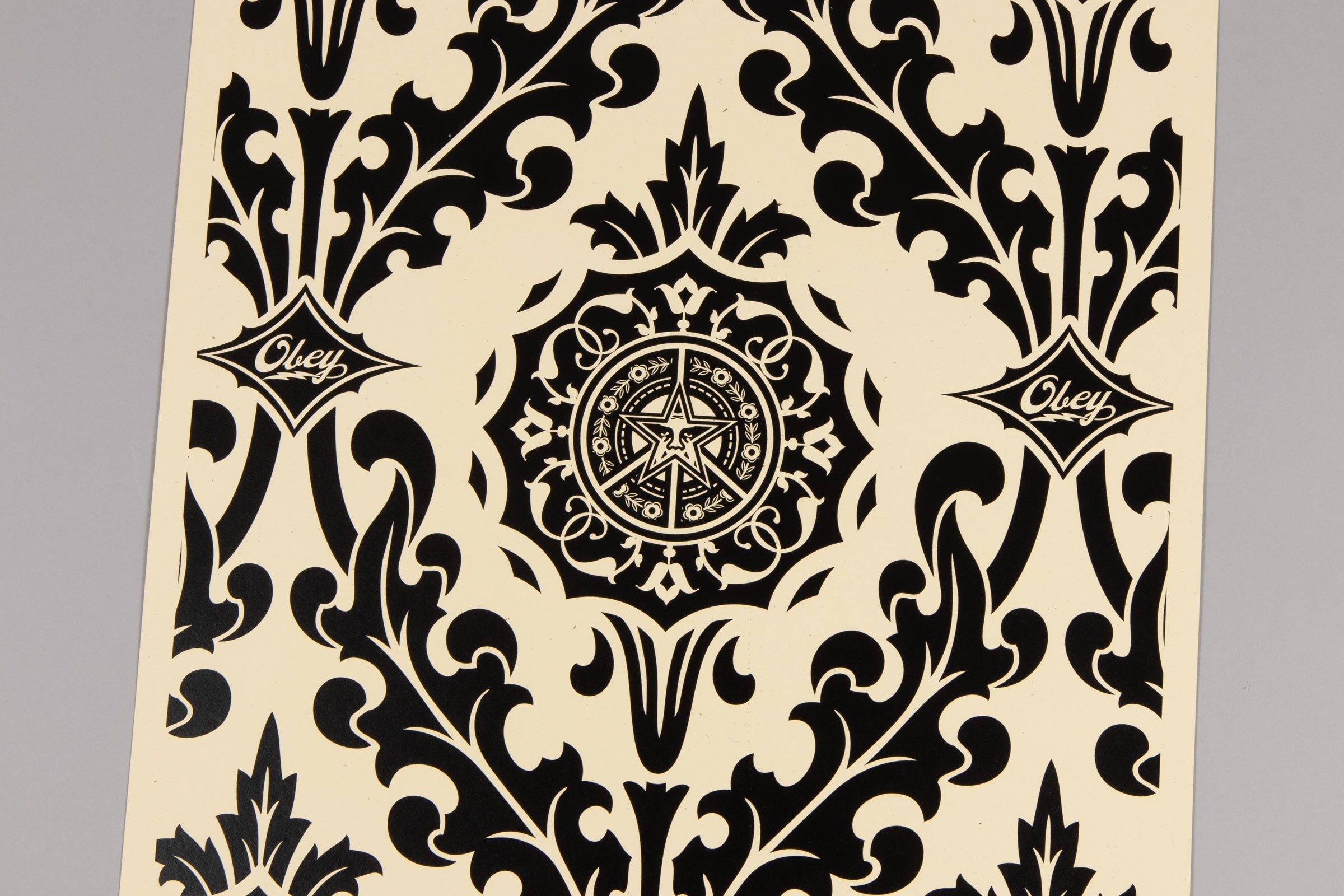 Shepard Fairey – Parlor Pattern | Signed Prints